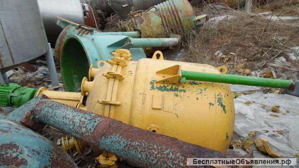 Реактор эмалированный, объем 1,6 куб.м.