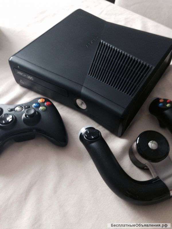 Xbox 360 + много игр