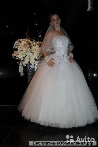 Шикарное свадебное платье + подарки
