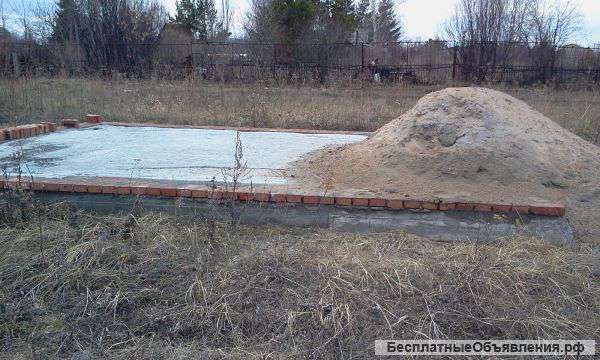 Земельный участок на берегу реки Оми