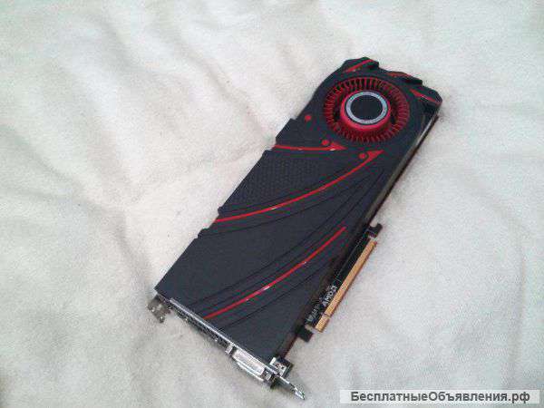 Мощную видеокарту AMD Radeon R9 290X
