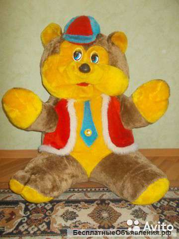 Медведь огромный