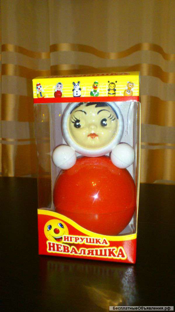 Игрушка - неваляшка