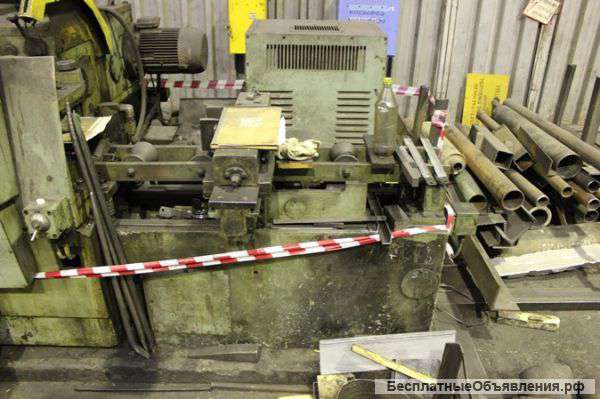 Отрезной круглопильный станок 8г663