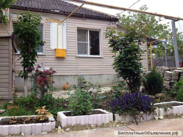 Часть дома 36 кв.м. на з/у 3 сот.