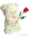 Фигура из цветов Мишка с розой