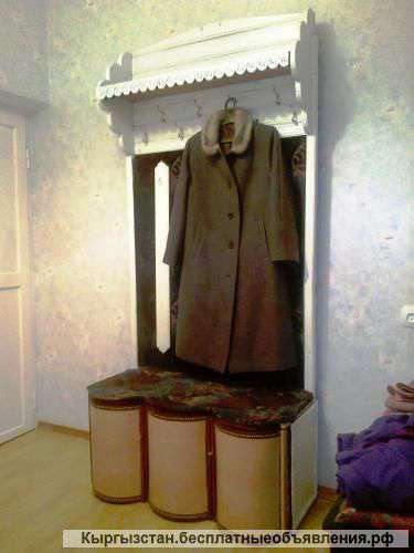 Прихожка для верхней одежды и обуви