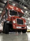 RetroBus – реклама на английском 2-этажном ретро автобусе