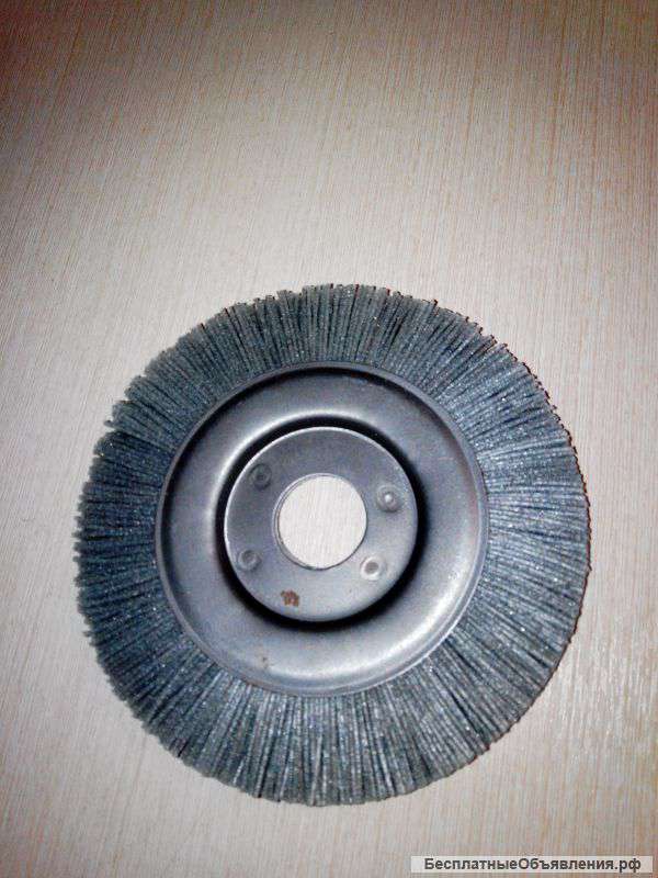 Полимерно-абразивные щетки пиранья