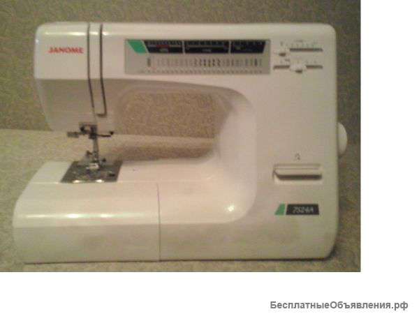 Швейная машина Janome 7524A