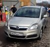 Автомобиль Опель Зафира 2007 года выпуска