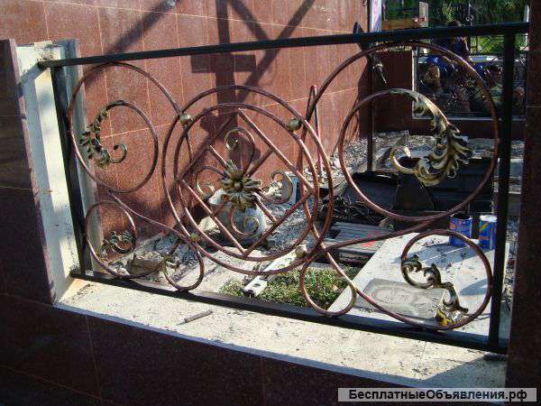 Спроектируем, сделаем, установим в Сочи ритуальные кованые и сварные изделия