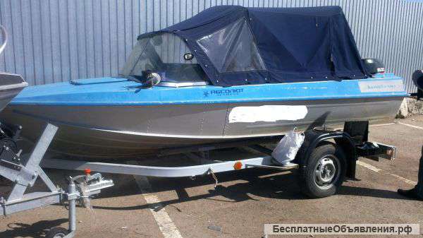 Лодку моторную Казанка 5М4