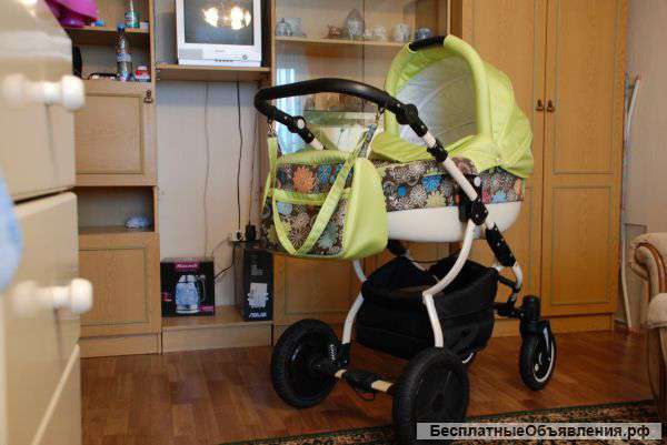 Детскую коляску 2 в 1 Lonex Speedy V Light