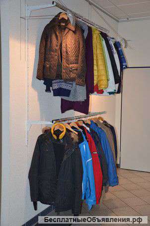 Оптовая продажа стоковой немецкой одежды