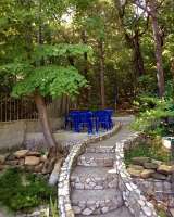 Сдается коттедж у моря в поселке Новомихайловском (Туапсинский район) в 50м. от моря.