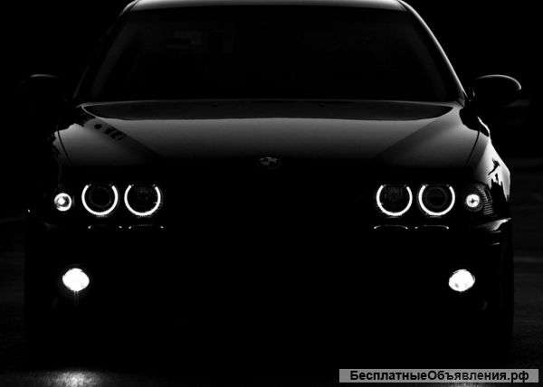 Водители в такси на новые авто