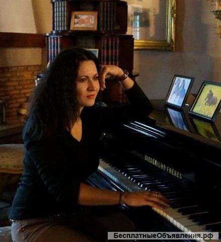 Уроки игры на фортепиано, синтезаторе, ударных. Сольфеджио.