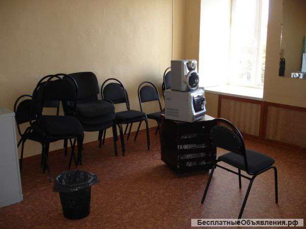 Сдаю офис у метро