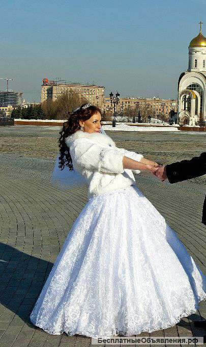 Свадебное платье