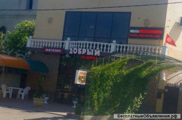 Дом с магазином