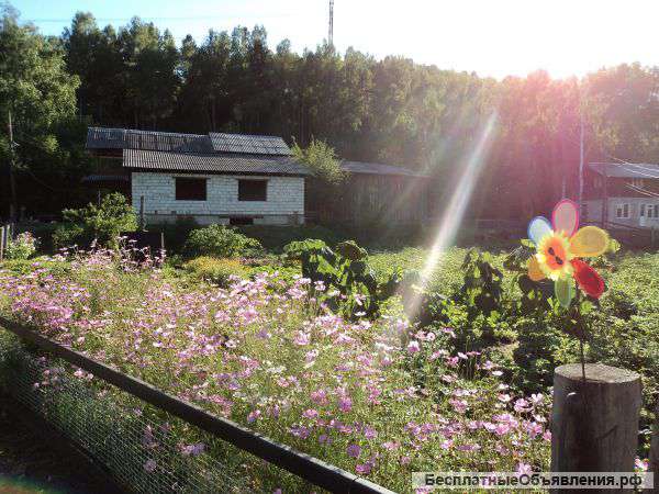 2-х этажный дом на участке 20 соток