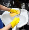 Качественная уборка квартир и офисов в Москве Мойка окон в Москве