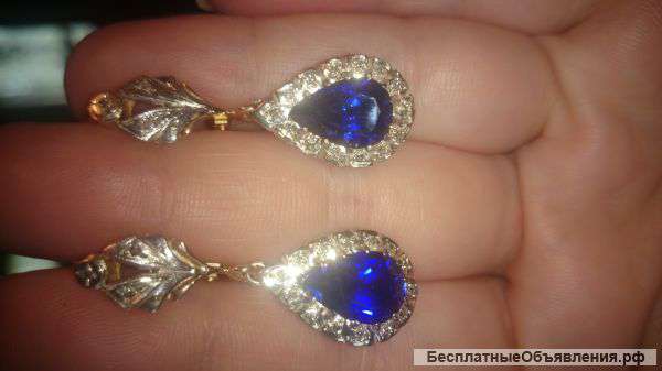 Серьги сапфиром и с бриллиантами