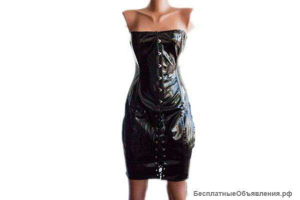 Корсетное виниловое платье черного цвета размер S-M новое