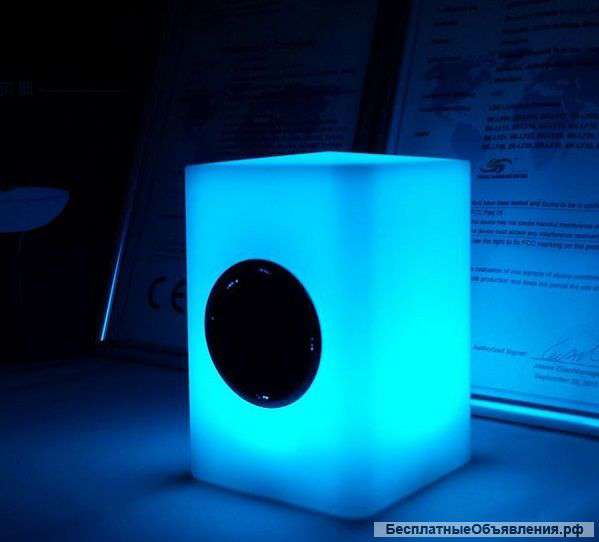 Светодиодная Bluetooth колонка Куб