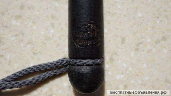 Старинный музыкальный набор из кастаньет и дудки. Россия, Петроград, нач. ХХ века.