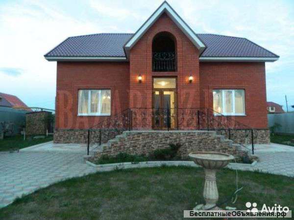 Коттедж 240 м² на участке 9 сот