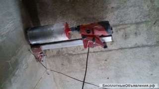 Отверстие под вентиляцию канализацию в бетоне. Алмазное бурение в Троицке