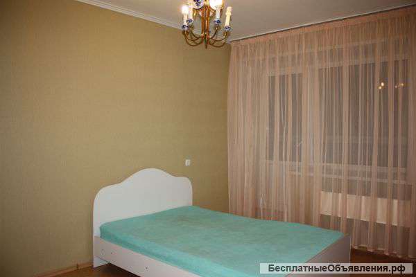 Сдам 3 комн. квартиру Калинина нов дом