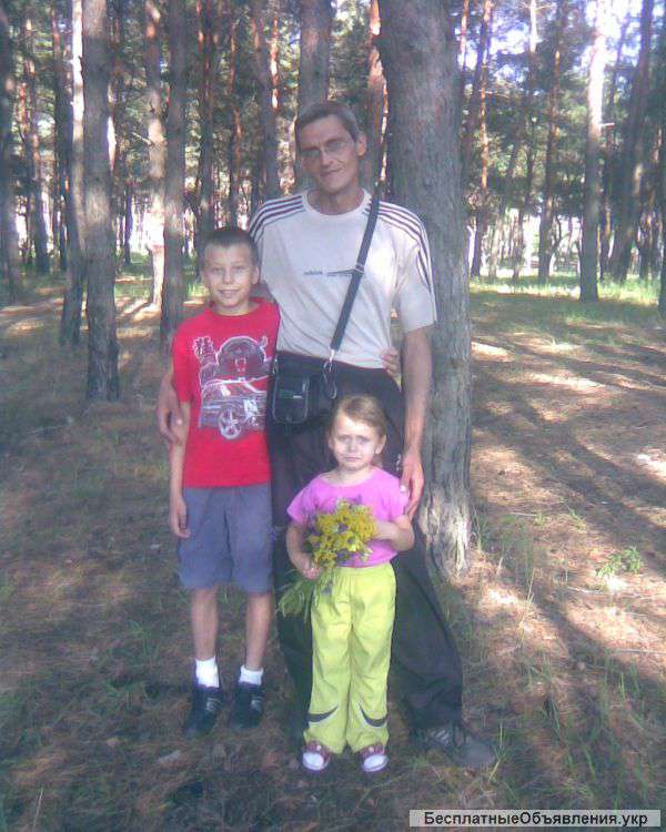 Предоставлю услуги репетитора английского,русского языков,математики