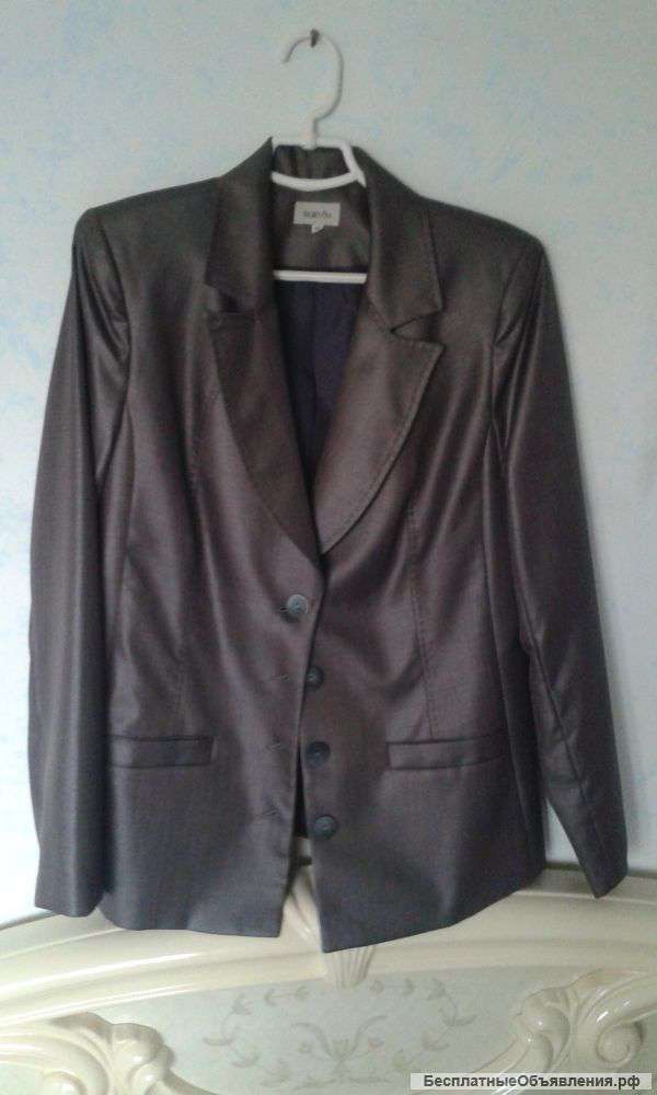 Пиджак новый, очень стильный, размер 50