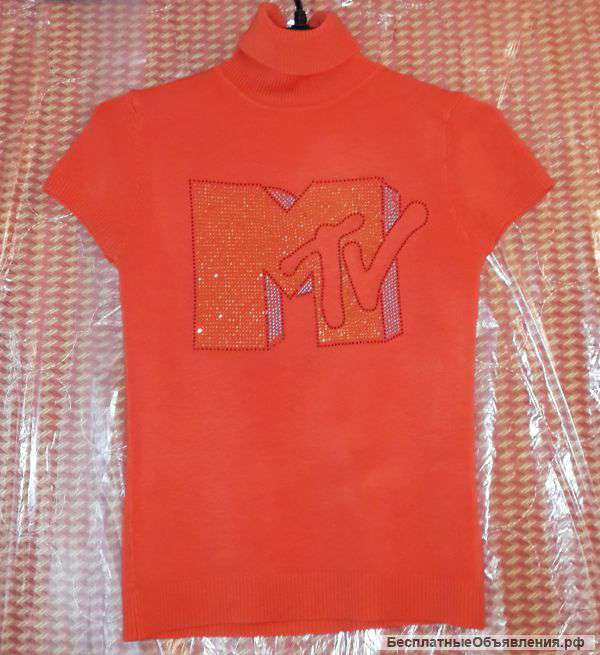 Стильная и яркая кофта для модниц