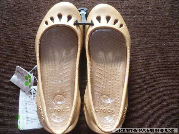 Балетки Crocs