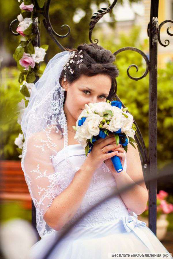 Прекрасное свадебное платье для миниатюрной невесты