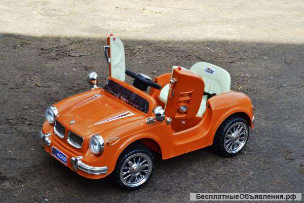 Детский электромобиль BMW retro 068