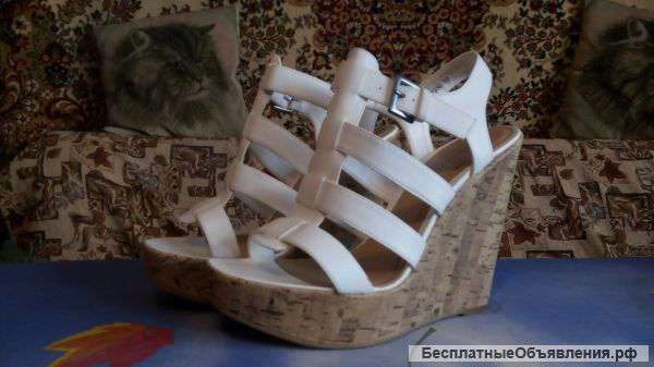 Босоножки