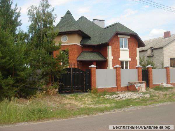 Коттедж красный в Воронеже