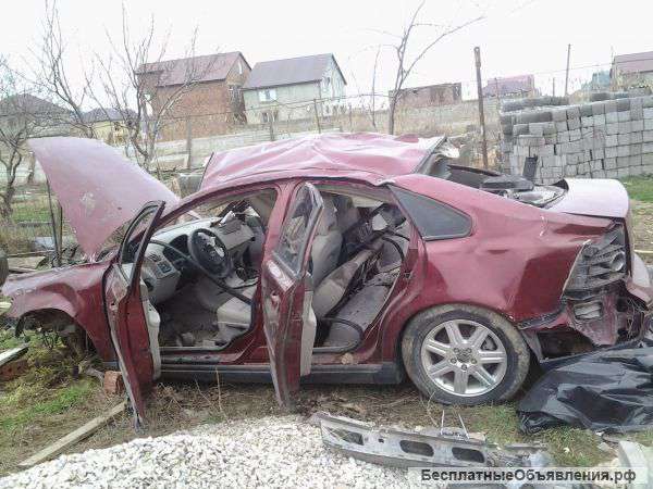 Volvo s40 2,4 140л