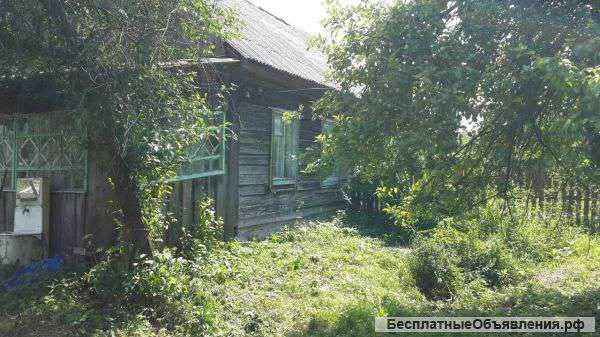 Деревянный дом с участком