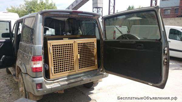 Клетки для перевозки собак и кошек в автомобиле