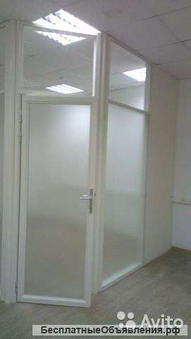 Стеклянная перегородка