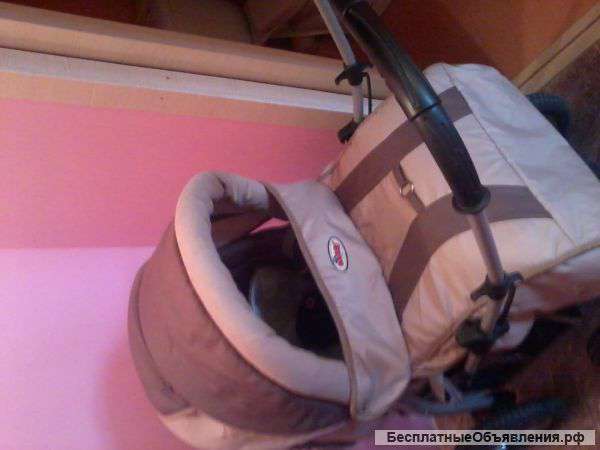 Коляска-трансформер