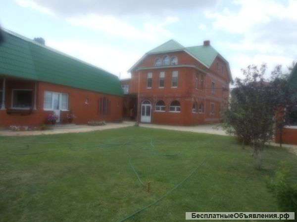 Коттедж 700 кв. м.