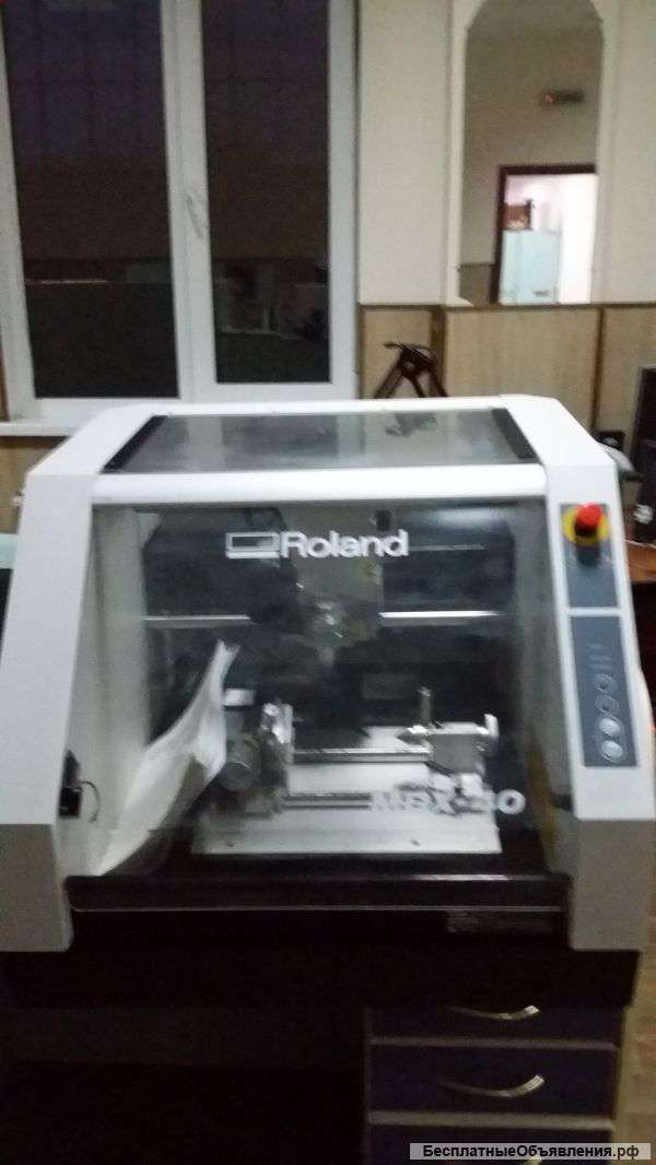 ЧПУ фрезер Roland modela MDX-40