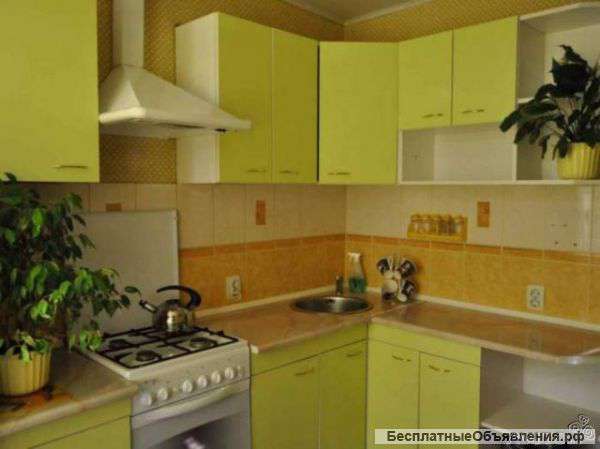 Сдаю комнату в 3 комнатной квартире ул Родионова